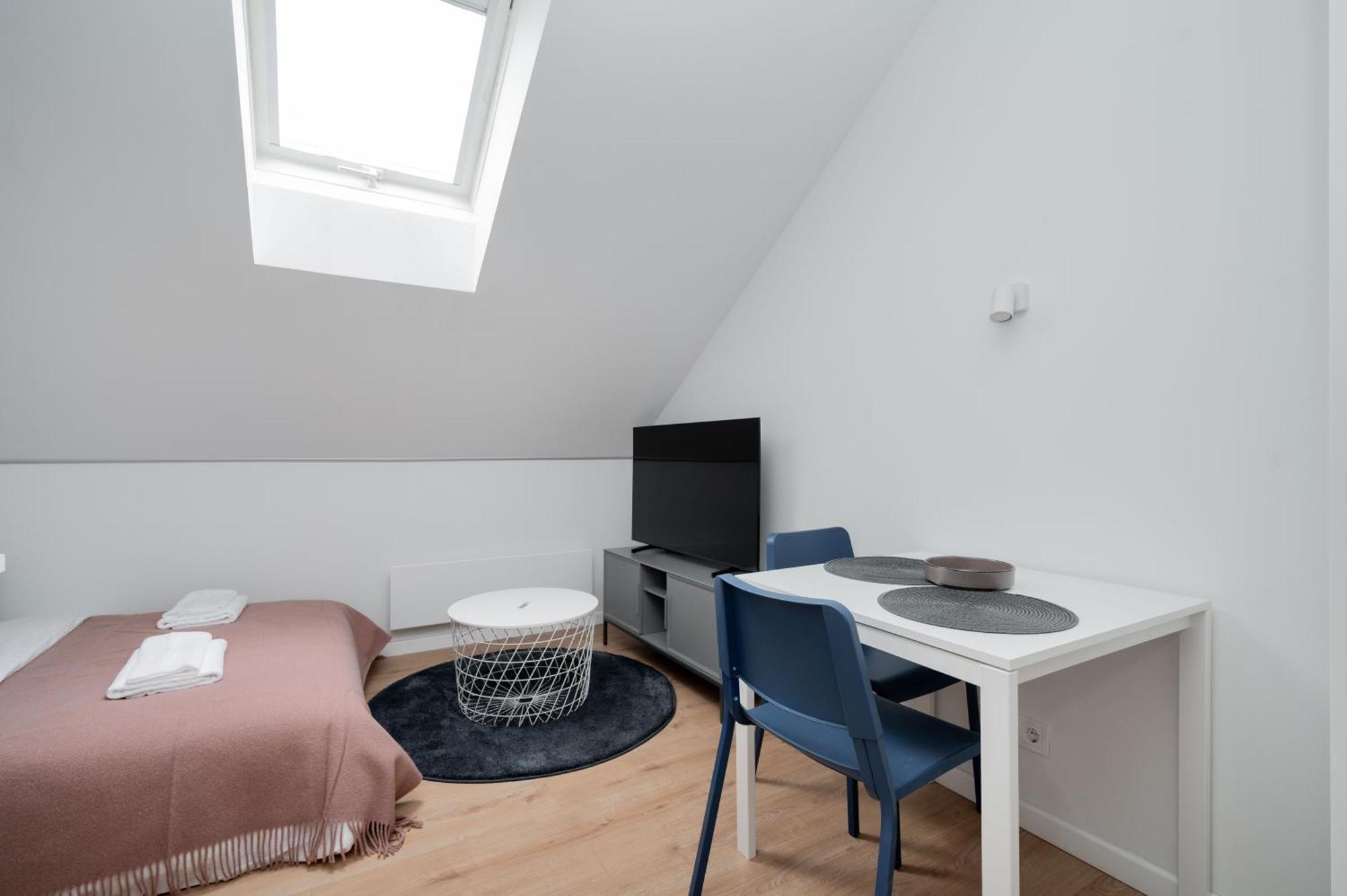 Brand New Luma By Reside Baltic Apartment
